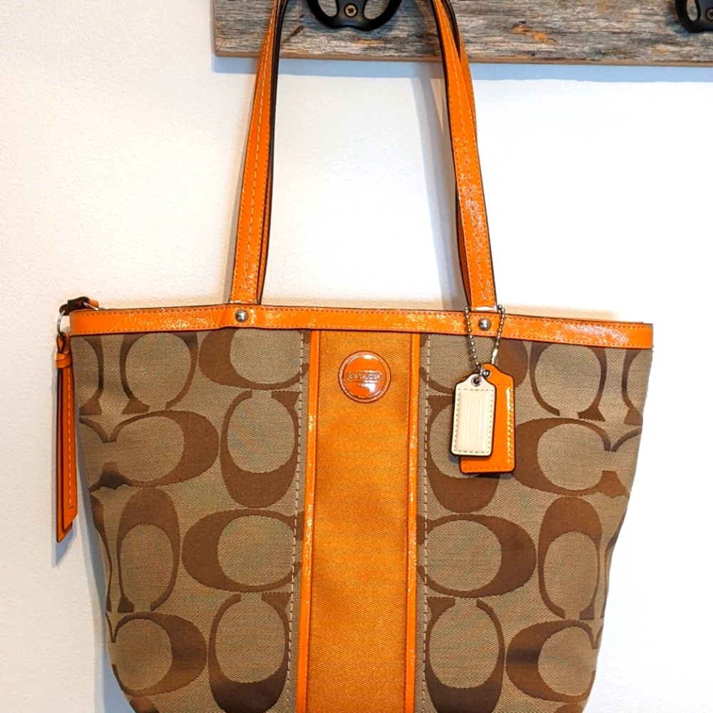 Coach handbag